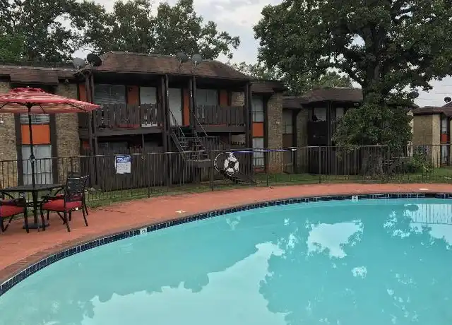 Property at 1410 Richmond Rd, Texarkana, TX, 75503, 2 beds, 2 baths, [object Object]