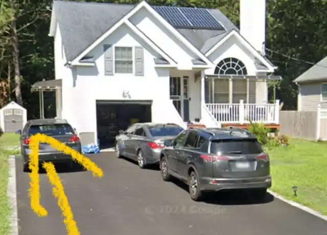 Property at 22 Johns Neck Rd, Shirley, NY, 11967, 2 beds, 1 bath, [object Object]