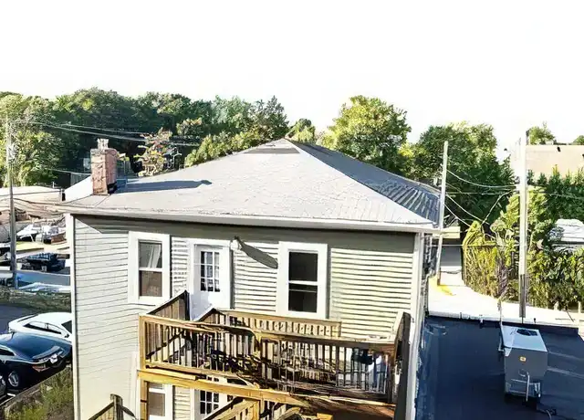 Property at 23 Desmoines Rd, Quincy, MA, 02169, 3 beds, 1 bath, [object Object]