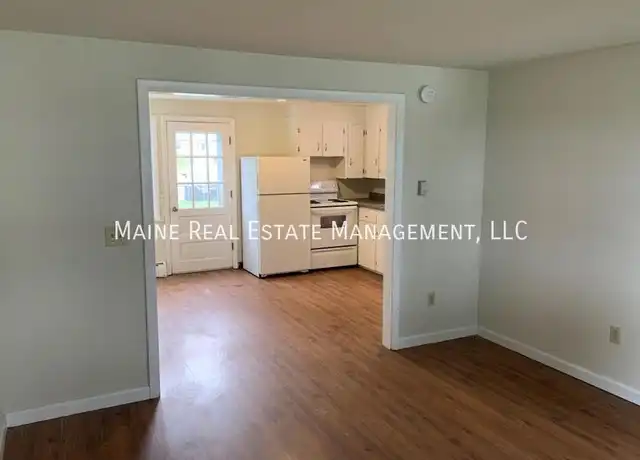 Property at 228 Mount Hope Ave, Bangor, ME, 04401, 2 beds, 1 bath, [object Object]