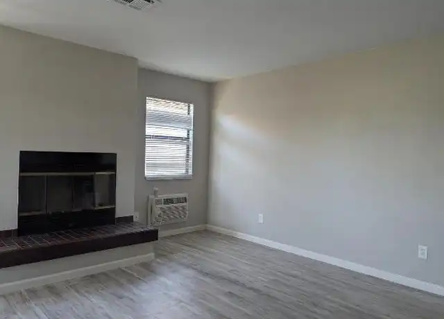 Property at 4421 Clairemont Dr, San Diego, CA, 92117, 2 beds, 2 baths, [object Object]