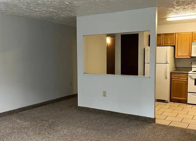 Property at 335 Sterling Ave Unit A319, Sharon, PA, 16146, 2 beds, 1 bath, [object Object]