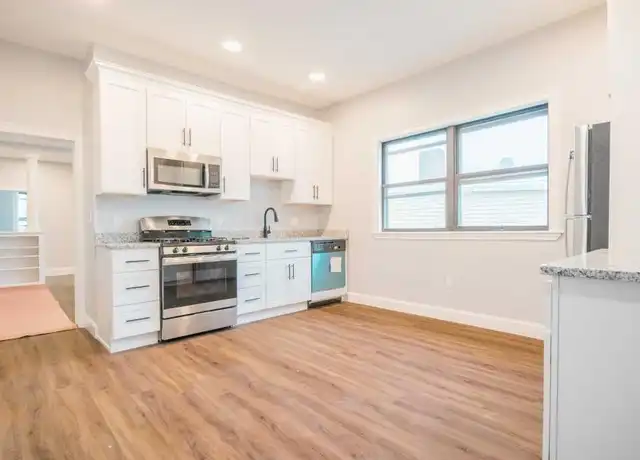 Property at 348 Saratoga St, East Boston, MA, 02128, 5 beds, 2 baths, [object Object]