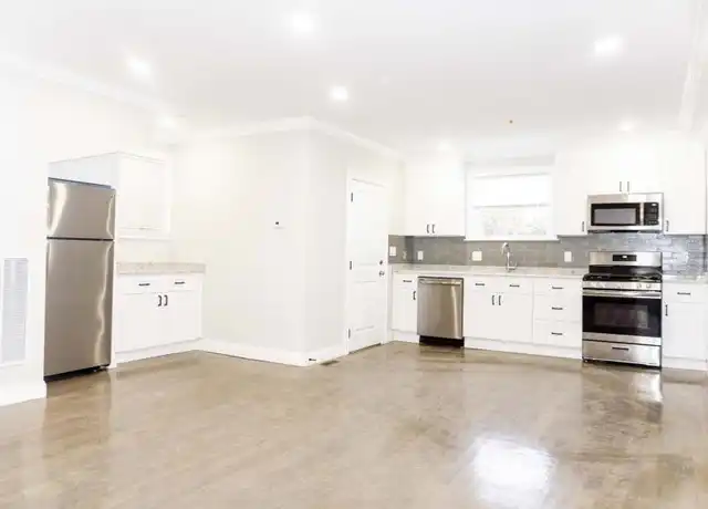 Property at 33 Merriam St, Somerville, MA, 02143, 3 beds, 1 bath, [object Object]