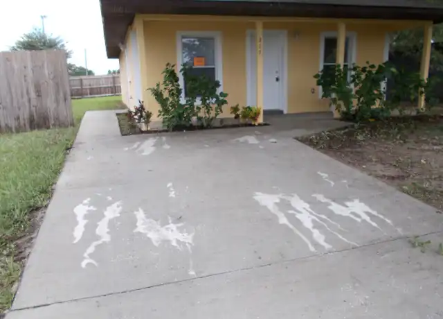 Property at 317 Leta St, Auburndale, FL, 33823, 3 beds, 2 baths, [object Object]