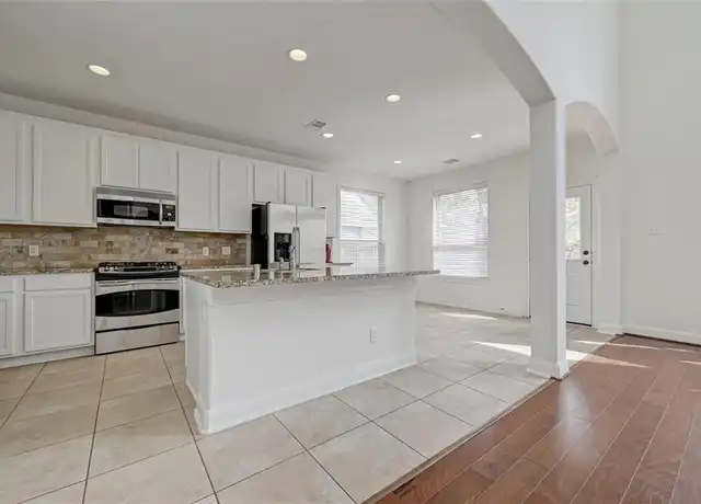 Property at 71 N Rocky Point Cir, Spring, TX, 77389, 5 beds, 3 baths, [object Object]