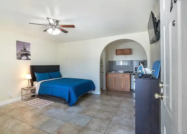 Property at West Adams Studio Apartments - 4905 W Adams Blvd, Los Angeles, CA, 90016, 0 beds, 1 bath, [object Object]