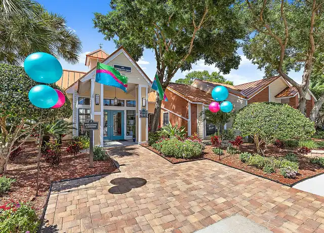 Property at Chesapeake - 2307 Cumberland Cir, Clearwater, FL, 33763, 1-3 bed, 1-2 bath, [object Object]