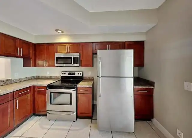 Property at 9951 NW 56th Pl, Coral Springs, FL, 33076, 3 beds, 3 baths, [object Object]
