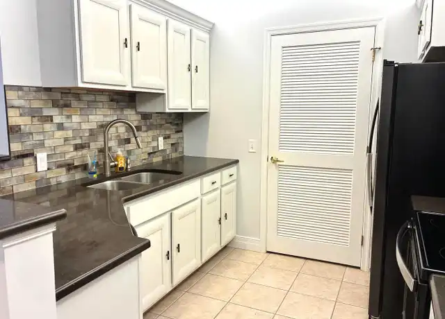 Property at 1600 Arch St #1411, Philadelphia, PA, 19103, 1 bed, 1 bath, [object Object]