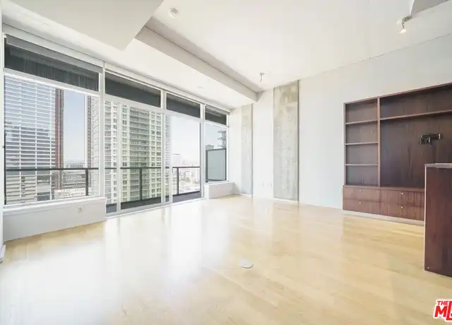 Property at 1155 S Grand Ave #1310, Los Angeles, CA, 90015, 1 bed, 1 bath, [object Object]