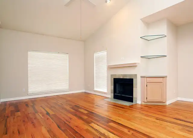 Property at 4057 Beltway Dr Unit 4467, Addison, TX, 75001, 2 beds, 2 baths, [object Object]