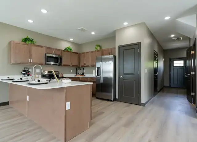 Property at Buffalo Ridge Townhomes - 206 Cole Gray Blvd, Elizabethtown, KY, 42701, 2 beds, 1.5-2.5 baths, [object Object]