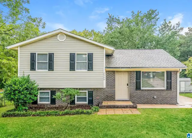 Property at 7509 Faye St, Leeds, AL, 35094, 3 beds, 1 bath, [object Object]