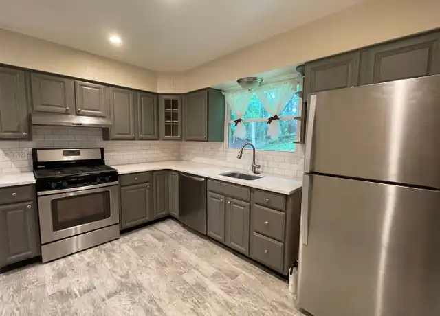 Property at 180 Montclair Ave, Pittsburgh, PA, 15237, 3 beds, 1 bath, [object Object]