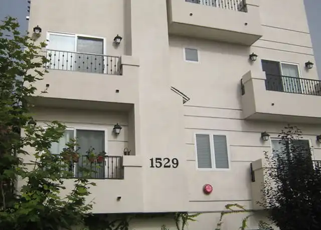 Property at 1529 S Beverly Dr Unit 1, Los Angeles, CA, 90035, 3 beds, 2.5 baths, [object Object]