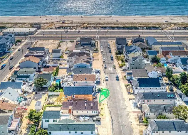 Property at 30 M St, Seaside Park, NJ, 08752, 3 beds, 2 baths, [object Object]