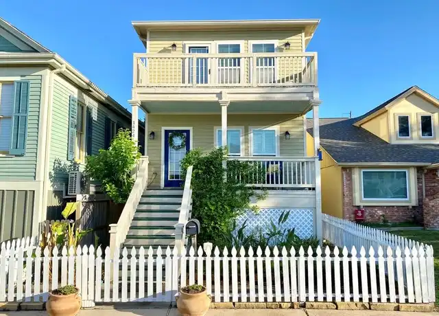 Property at 1424 Avenue M, Galveston, TX, 77550, 2 beds, 3.5 baths, [object Object]