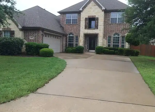 Property at 2815 Butterfield Stage Rd, Lewisville, TX, 75077, 5 beds, 3 baths, [object Object]