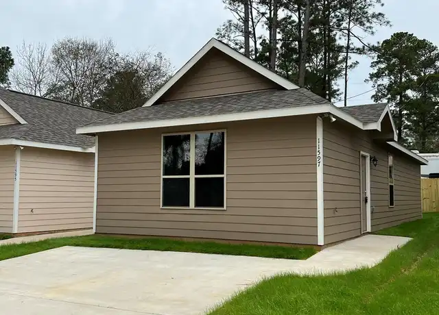 Property at 11597 Persimmon St, Willis, TX, 77318, 3 beds, 2 baths, [object Object]