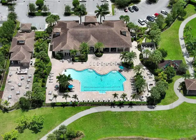 Property at 5140 Eucalyptus Dr, Hollywood, FL, 33021, 3 beds, 2 baths, [object Object]