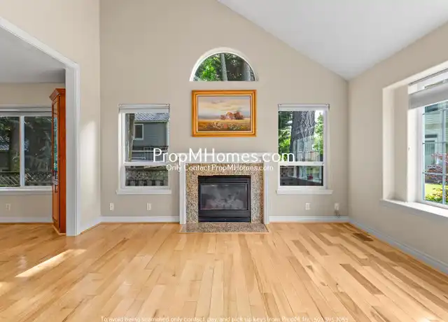 Property at 15155 Brook Ct, Lake Oswego, OR, 97035, 4 beds, 3 baths, [object Object]
