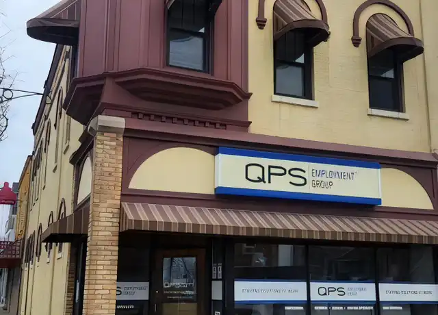 Property at 5029 7th Ave Unit 4, Kenosha, WI, 53140, 1 bed, 1 bath, [object Object]