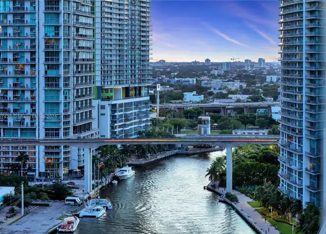 Property at 31 SE 5th St #2111, Miami, FL, 33131, 2 beds, 2 baths, [object Object]
