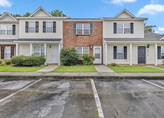 Property at 705 Timberlake Trl, Jacksonville, NC, 28546, 2 beds, 2.5 baths, [object Object]