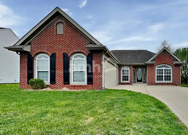 Property at 937 Heatherwood Dr, Greenwood, IN, 46143, 3 beds, 2 baths, [object Object]
