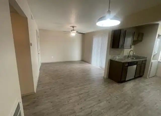 Property at 1500 N Carroll Ave, Dallas, TX, 75204, 1 bed, 1 bath, [object Object]