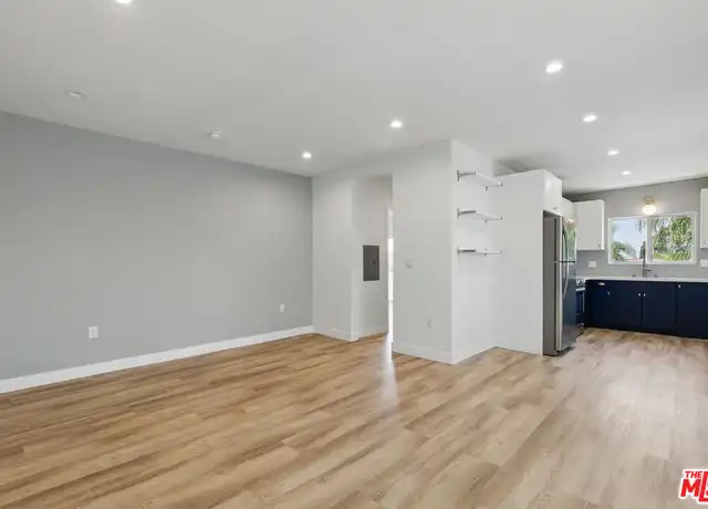 Property at 6350 Willoughby Ave Unit 11, Los Angeles, CA, 90038, 1 bed, 1 bath, [object Object]