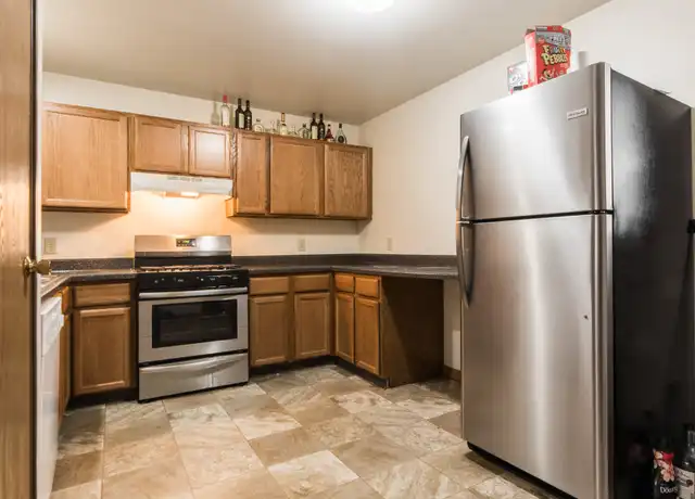 Property at 809 Edgebrook Dr, DeKalb, IL, 60115, 4 beds, 2 baths, [object Object]
