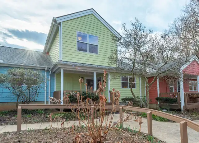 Property at 43 Vermont Ct, Asheville, NC, 28806, 3 beds, 2 baths, [object Object]