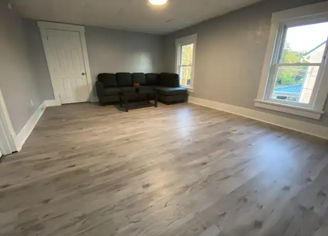 Property at 422 S 6th St Unit 1, Indiana, PA, 15701, 4 beds, 1 bath, [object Object]