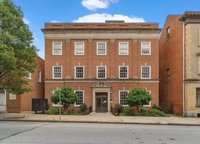Photo of 232 E Market St, York, PA 17403
