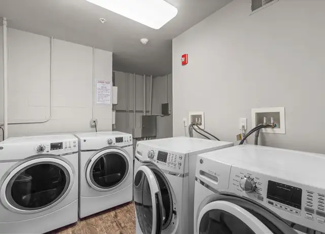 Photo of 232 E Market St, York, PA 17403