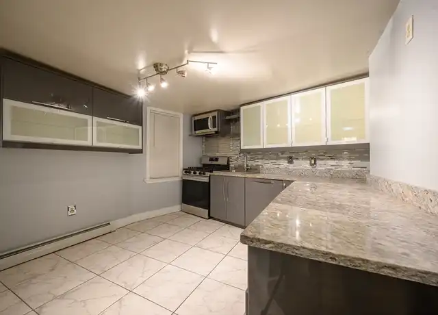 Property at 29 Humphreys St Unit 1R, Dorchester, MA, 02125, 2 beds, 1 bath, [object Object]