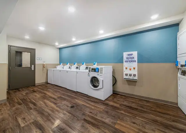 Photo of 1400 SW 11th Way, Deerfield Beach, FL 33441