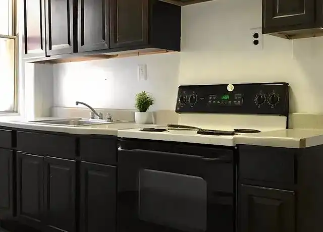 Property at Carlton Arms - 223 N 63rd St, Philadelphia, PA, 19139, 2-3 beds, 1 bath, [object Object]