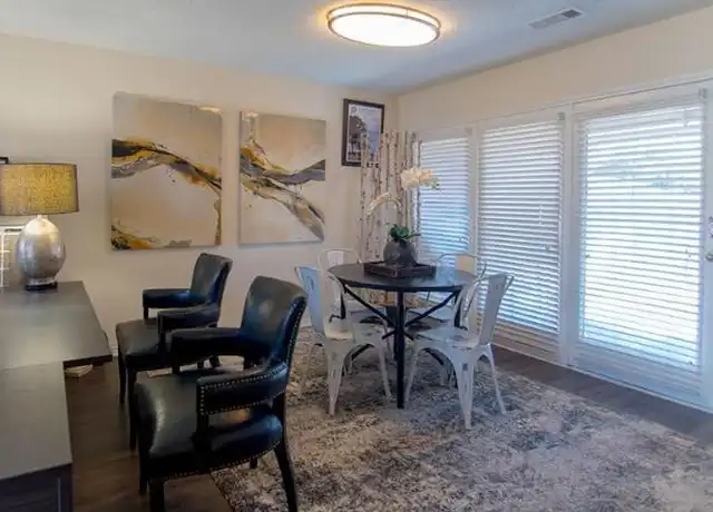 Property at 425 E Harwood Rd, Euless, TX, 76039, 1 bed, 1 bath, [object Object]
