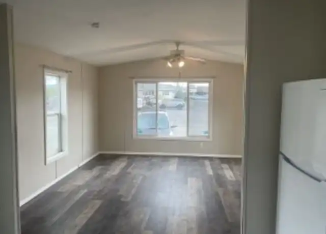 Property at 203 Baker St Unit 205E, Everson, WA, 98247, 2 beds, 1 bath, [object Object]