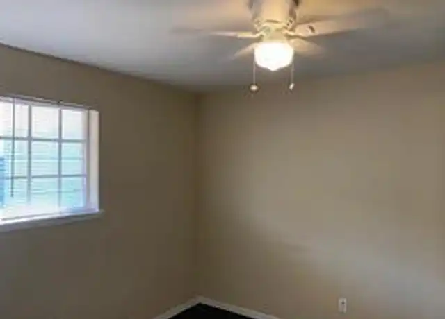 Property at 5521 Columbia Ave Unit 102, Dallas, TX, 75214, 2 beds, 1 bath, [object Object]