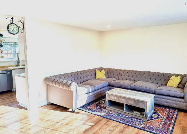 Photo of 220 N X St, Lompoc, CA 93436