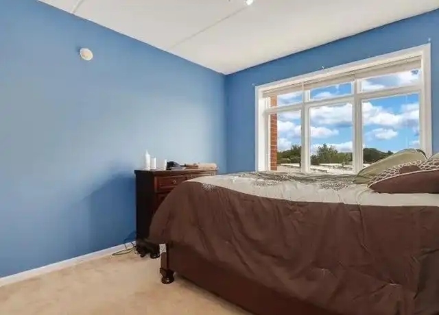 Property at 5036 W Pensacola Ave, Chicago, IL, 60641, 2 beds, 2 baths, [object Object]