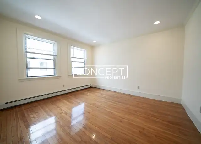 Property at 457 Centre St Unit 204CP, Newton, MA, 02458, 1 bed, 1 bath, [object Object]