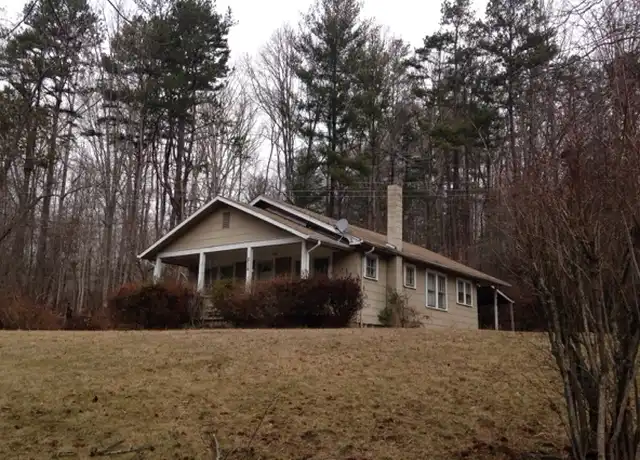Property at 216 Webb Creek Rd, Fairview, NC, 28730, 2 beds, 1 bath, [object Object]