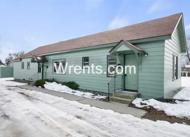 Property at 1712 E Sanson Ave Unit 1, Spokane, WA, 99207, 1 bed, 1 bath, [object Object]