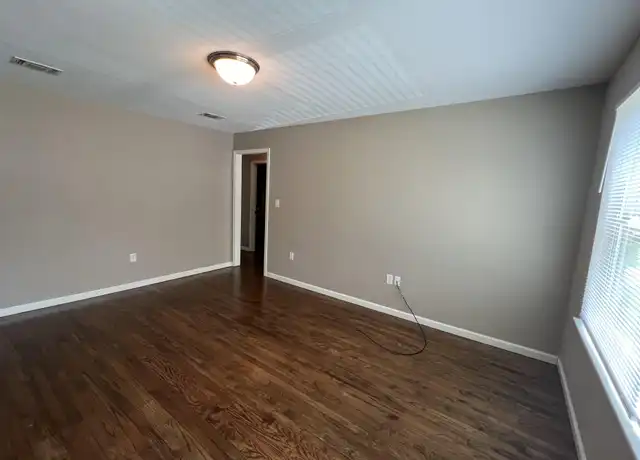 Property at 515 Melba Ave, Hattiesburg, MS, 39401, 4 beds, 2 baths, [object Object]