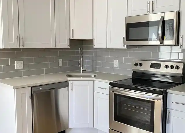 Property at 6400 Haverford Ave Unit 17, Philadelphia, PA, 19151, 1 bed, 1 bath, [object Object]